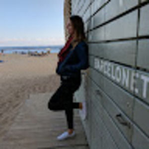 Meet your Posher, Lauren